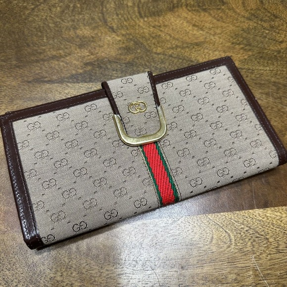 Vintage 70s 80s Gucci Snap Fold Wallet Brown Monogram EUC - Picture 1 of 16